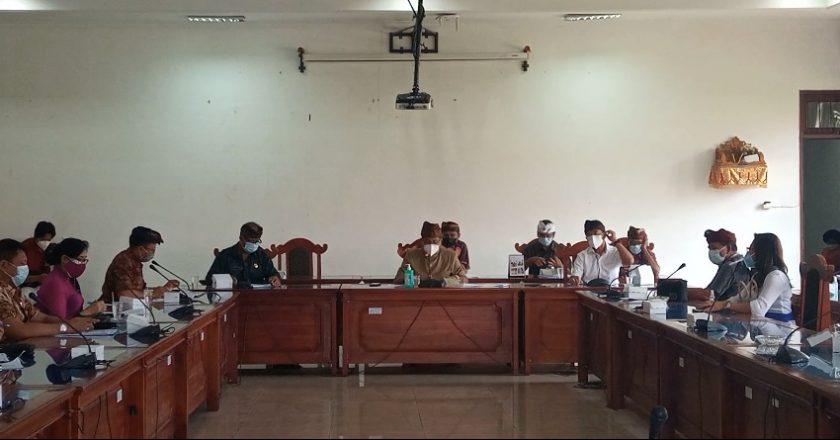 Banggar DPRD Buleleng Pertanyakan SILPA 11 Milyar