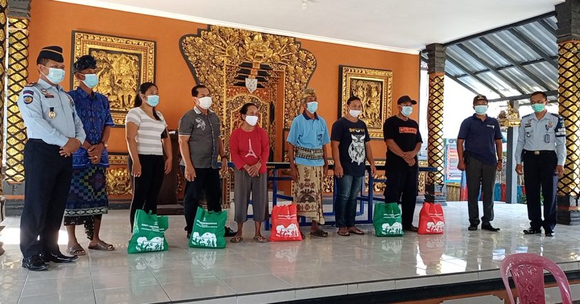 Lapas Singaraja Salurkan 134 Sembako Kemenkumham