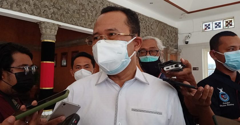 Ratusan Nakes Sudah Jalani Vaksinasi Tahap III