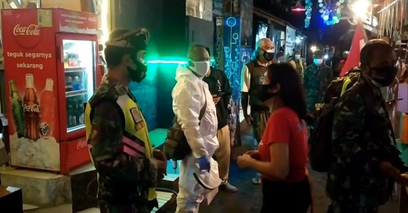 Swab Antigen Acak Sasar Tempat Nongkrong, 19 Orang Dites