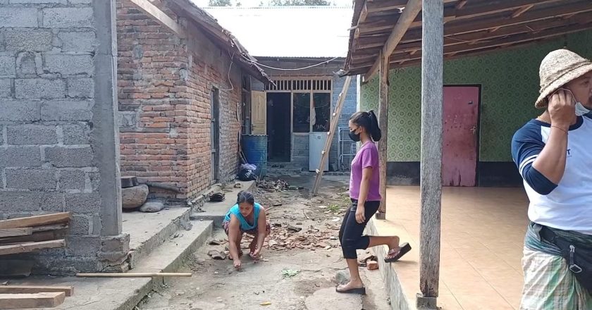 Puting Beliung Rusak Tujuh Rumah Warga di Desa Menyali