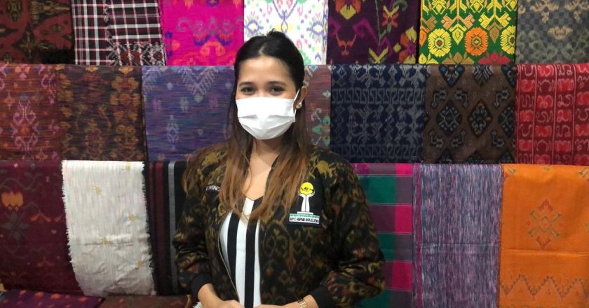 Ayu Windi Tenun Ikat, Harapkan Kain Tenun Jadi Busana Modern Kaum Milenial