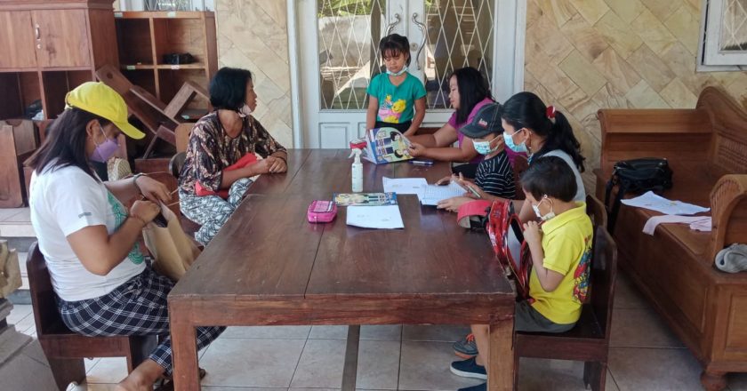Lahan TK Dalam Sengketa Siswa TK Widia Kumara Gunung Sari Belajar Di Rumah Warga
