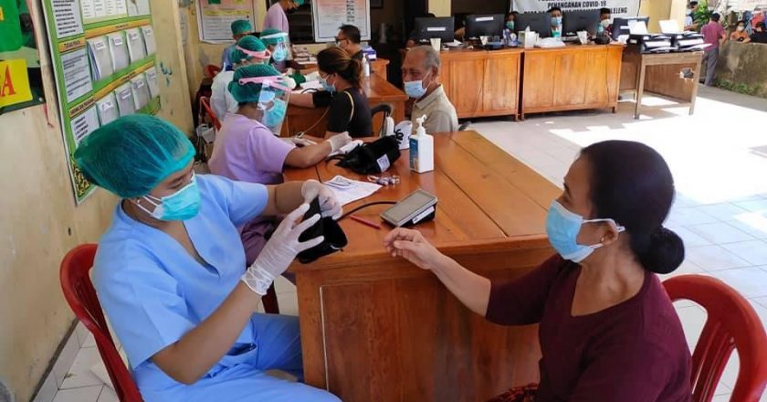 Ratusan Warga Nagasepaha Antusias Ikuti Vaksinasi Dosis Kedua