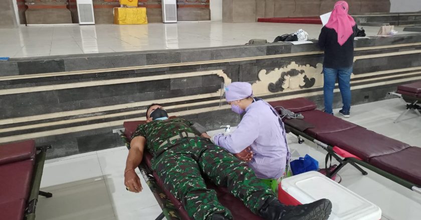 80 Personil TNI/POLRI Ikuti Screening Donor Plasma Konvalesen