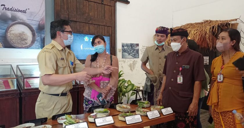 Lima Lontar Usadha Mulai Diperkenalkan Lewat Pameran