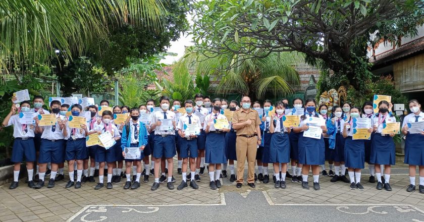 Motivasi Tinggi, Siswa Spenfour Makin Masif Raih Medali