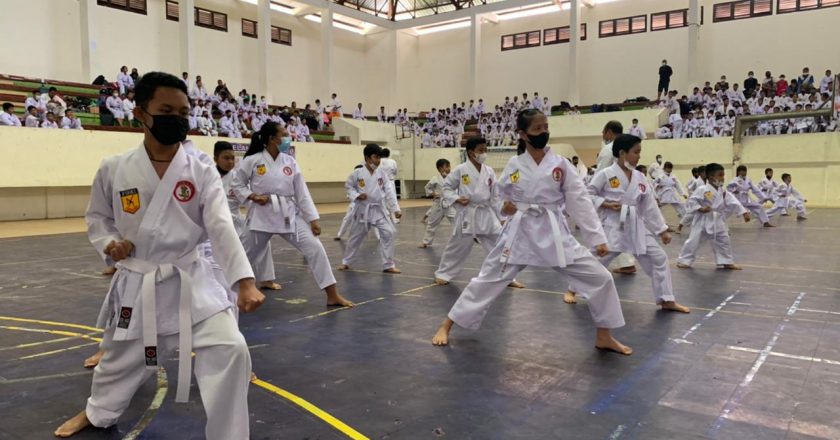 Ratusan Karateka Buleleng Ikuti Ujian Kenaikan Tingkat