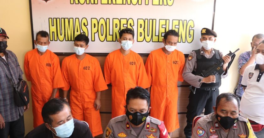 Berdalih Bangun Jalan, Ketua LPHD Sambangan Curi Kayu Sonokeling