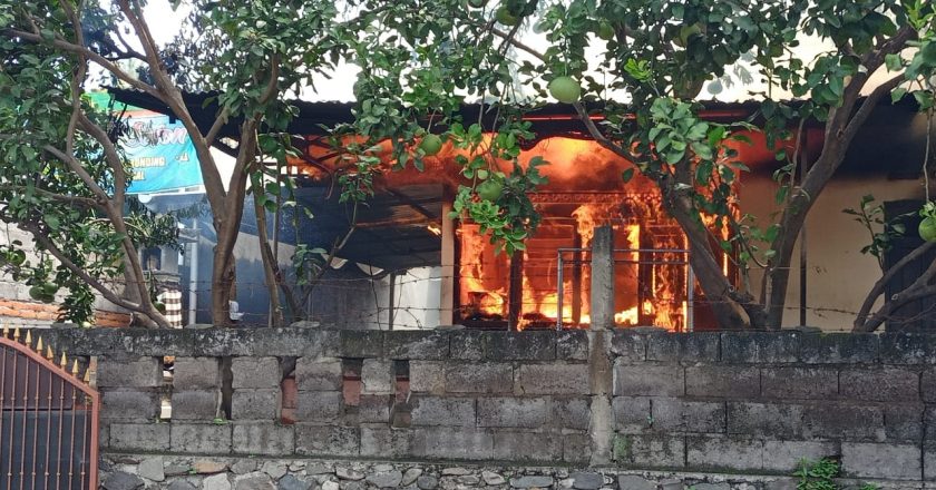 Dupa Nyala Sebabkan Kebakaran Rumah di Banyuning Selatan