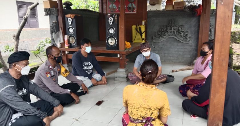 Pemdes Bukti Diminta Segera Kosongkan Kantor Desa