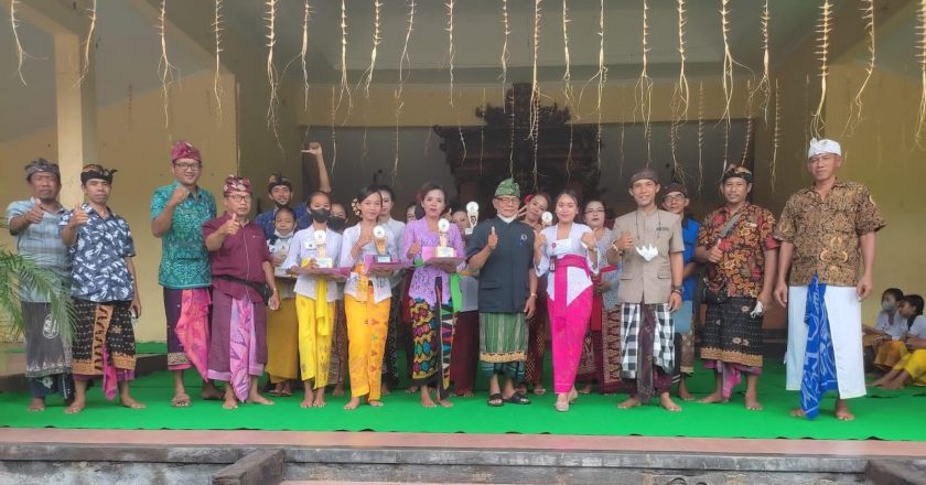 Peringati Bulan Bahasa Bali, Pemdes Nagasepaha Gelar Berbagai Lomba