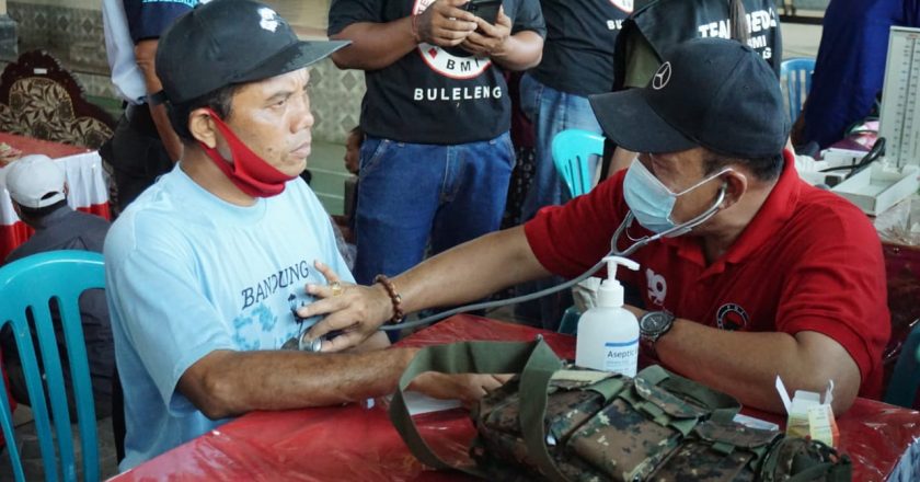 BMI Buleleng Gelar Baksoskes di Desa Bulian