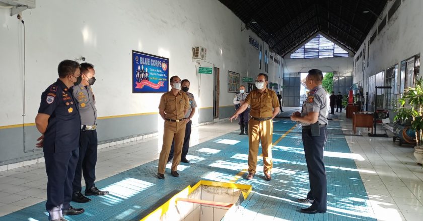 Sekda Buleleng Sidak Dinas Pelayanan Publik, Pasca Libur Lebaran