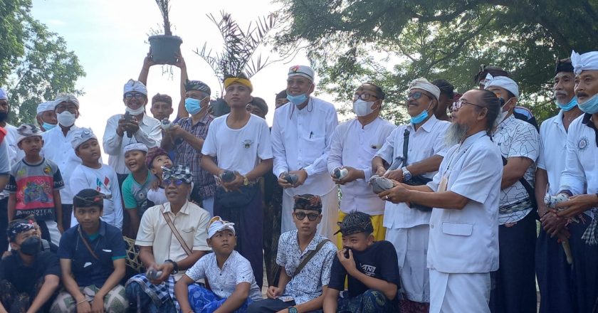 Tumpek Wariga, Krama Desa Adat Buleleng Lestarikan Lingkungan