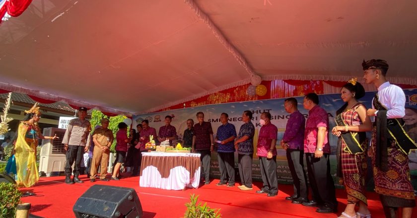 STEMSI Rayakan HUT ke 42