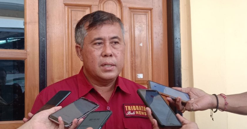 Diduga Telah Disetubuhi di Kebun, IRT Mengadu ke Polisi