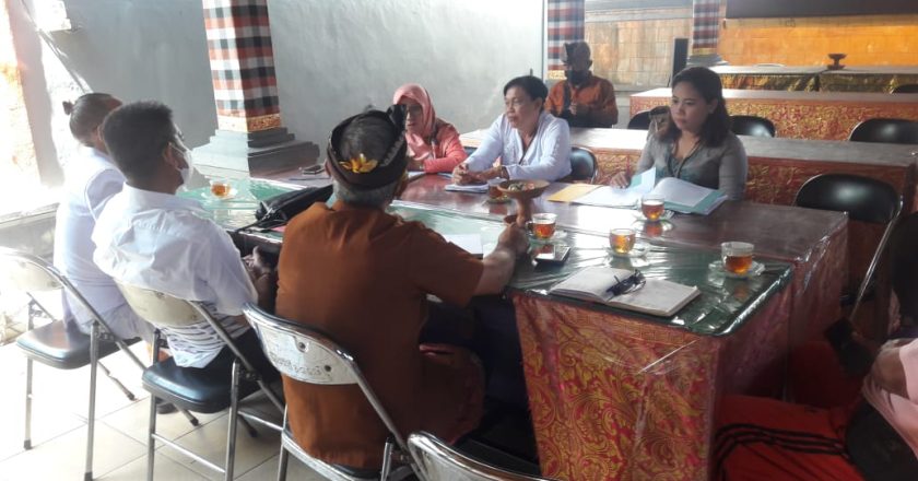 <strong>Desa Adat Buleleng Tunda Pensertifikatan Tanah Desa Adat</strong>