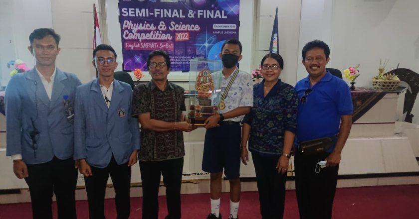 Spenfour Raih Piala Bergilir Diajang PSC Undiksha