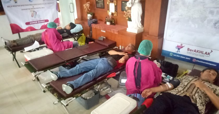 Rayakan Harpostel Lembaga Penyiaran Gelar Donor Darah