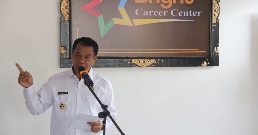 Antisipasi TPPO, PJ Bupati Buleleng Dorong Keberangkatan PMI Legal