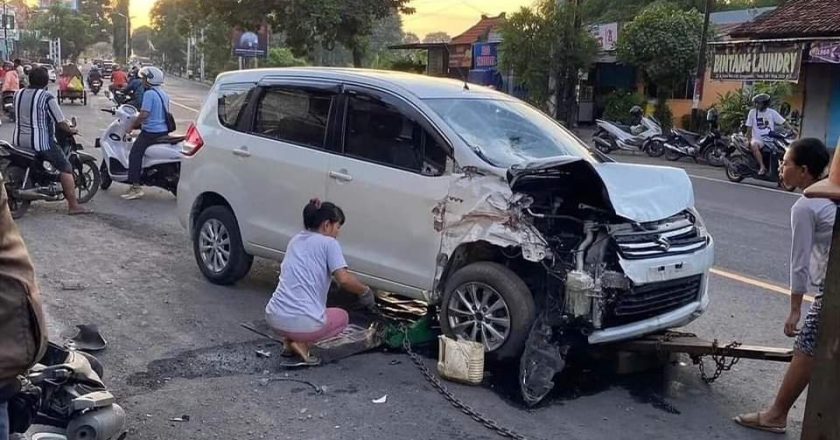Laka Lantas Beruntun , Sekum PHDI Buleleng Meregang Nyawa Ditempat