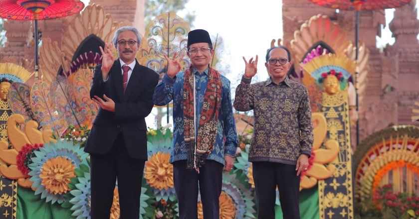 Resmikan Transformasi STAHN Jadi IAHN Mpu Kuturan, Menag Kagum: Kampus Mpu Kuturan Layak Jadi Universitas