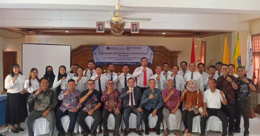 Peradi Singaraja Gelar PKPA Batch III, Siapkan 21 Calon Advokat Profesional