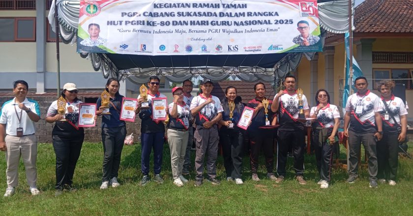 PGRI Cabang Sukasada Bangun Solidaritas Guru Lewat Perayaan HGN dan HUT PGRI
