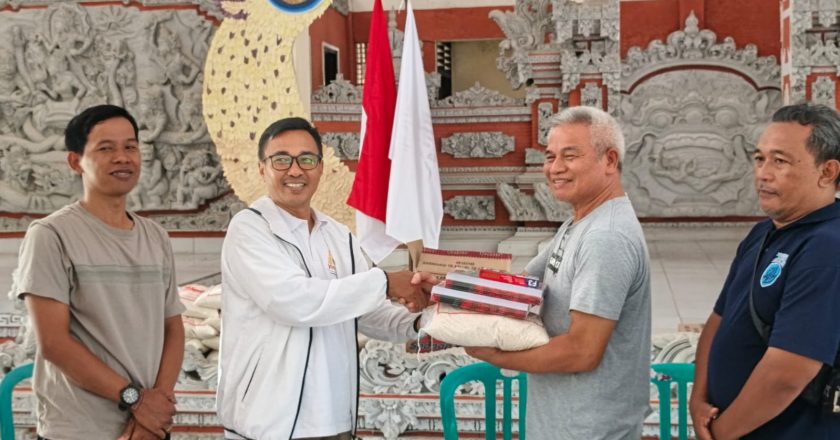 Akhiri Tahun 2025, Komunitas Jurnalis Buleleng Berbagi di Panti Asuhan Dana Punia