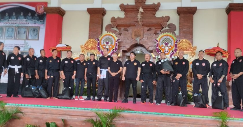 Gubernur Koster Hadiri HUT PSPS Bakti Negara Ke 71