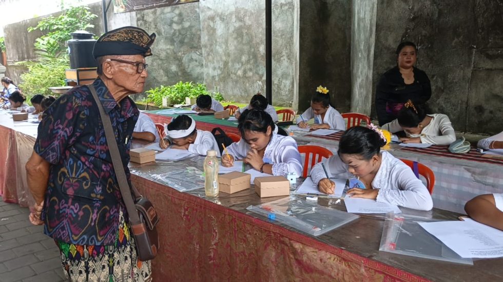 Bulan Bahasa Bali ke VIII, Desa Adat Buleleng Fokus Pelestarian Bahasa Bali