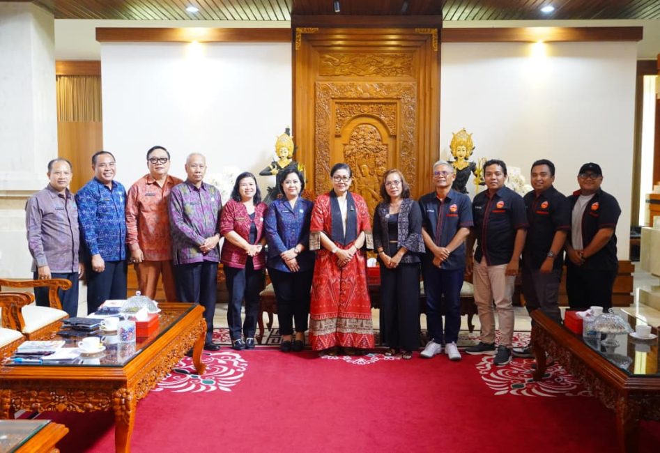 Radio Berperan Sosialisasikan Pengelolaan Sampah Berbasis Sumber