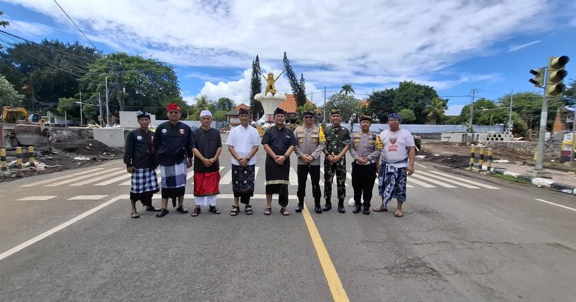 Pastikan Nyepi Aman, Desa Adat Bersama Forkopimda Patroli Sipeng