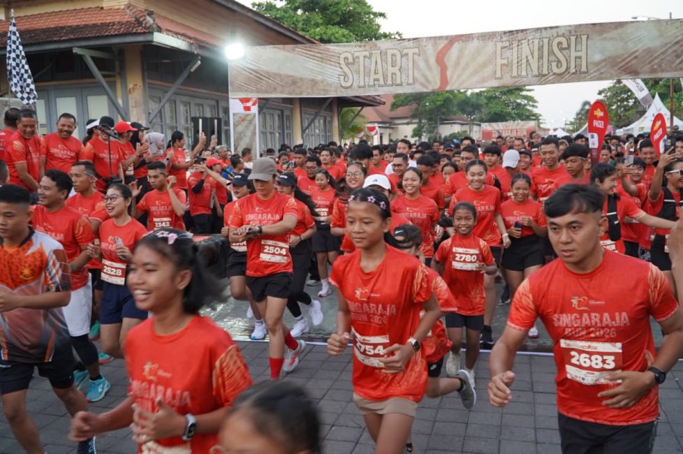 Ribuan Masyarakat Ikuti Singaraja Run 2026