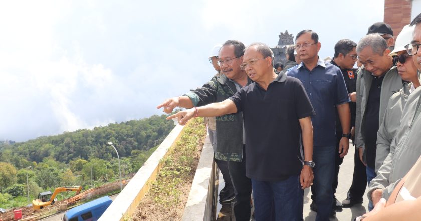 Gubernur Koster Genjot Tahap II Turyapada Tower, Gondola Segera Dibangun