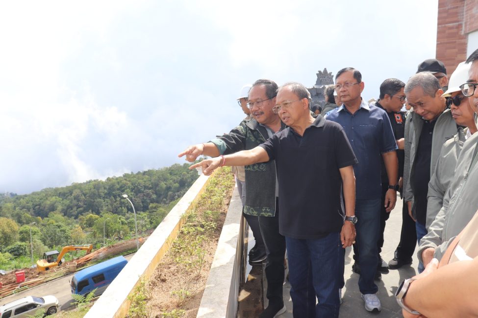 Gubernur Koster Genjot Tahap II Turyapada Tower, Gondola Segera Dibangun