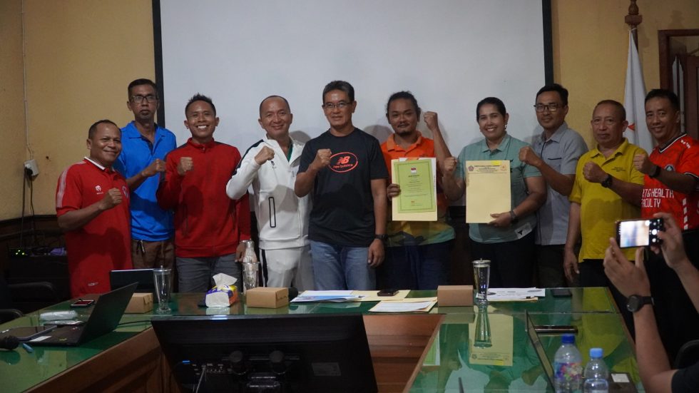 Tingkatkan SDM, 63 Pelatih Terima sertifikat Nasional
