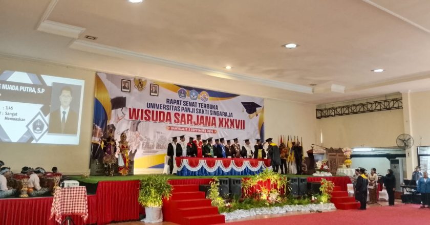 157 Wisudawan Unipas Resmi Sandang Gelar, Saatnya Buktikan Ilmu Lewat Pengabdian