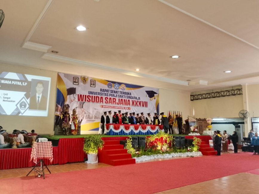 157 Wisudawan Unipas Resmi Sandang Gelar, Saatnya Buktikan Ilmu Lewat Pengabdian