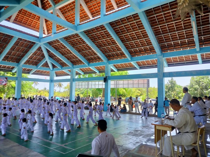 Ratusan Karateka Ikuti Gashuku dan Ujian Kenaikan Tingkat INKAI Buleleng